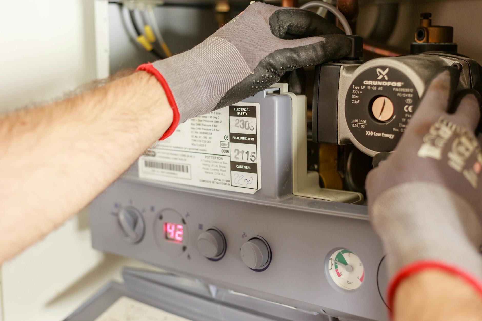 Emergency plumber service